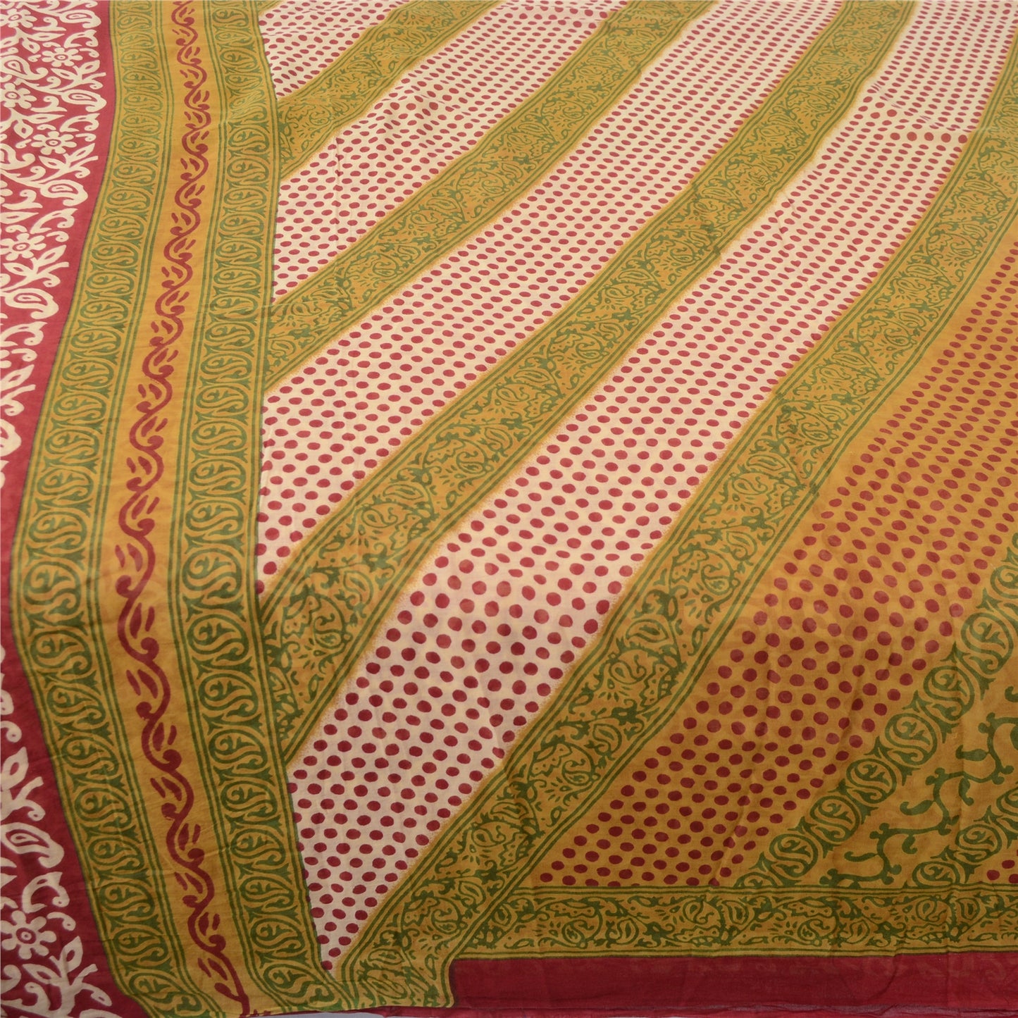 Sanskriti Vintage Sarees Red/Green Pure Cotton Printed Sari 5yd Craft Fabric