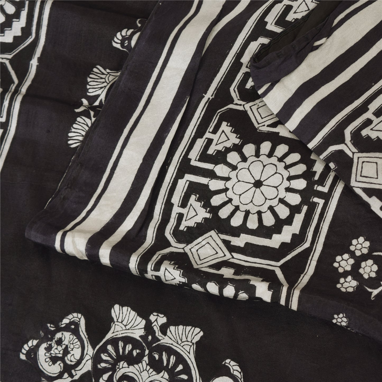 Sanskriti Vintage Sarees Black 100% Pure Silk Printed Sari 5yd Craft Fabric