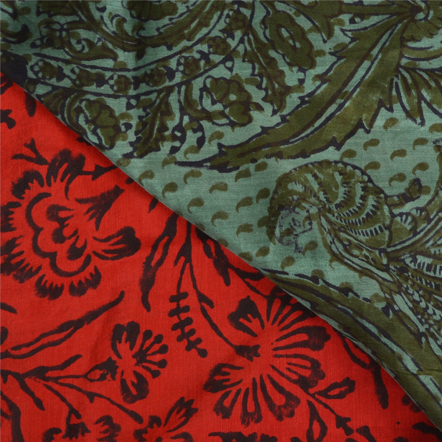 Sanskriti Vintage Sarees Red/Green Handmade Kalamkari Pure Cotton Sari Fabric